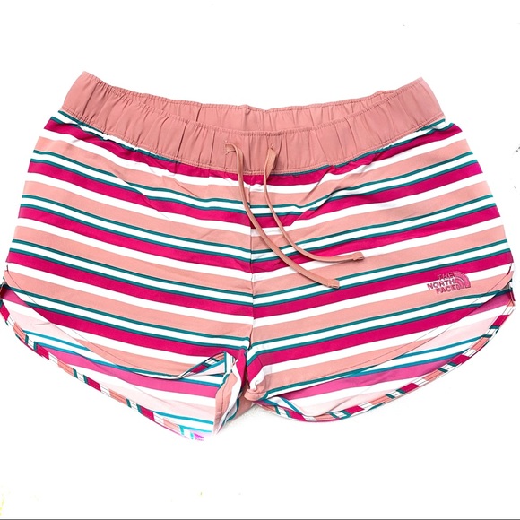 The North Face Classic V Mini Running Shor… - Picture 8 of 14